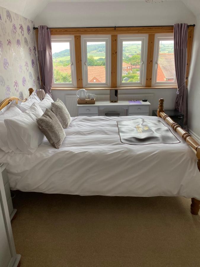 Birtley House Bed And Breakfast Robin Hood's Bay Exterior photo